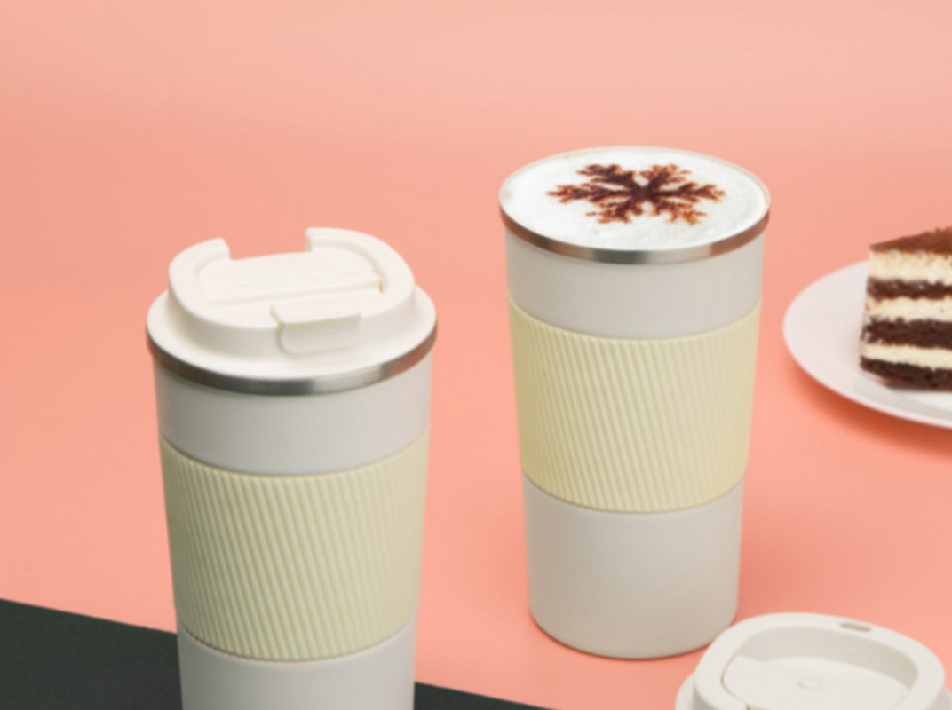 Термостакан Xiaomi Quange Fashion Coffee Cup KF102 430 мл Cream/Red на малюнкі №2