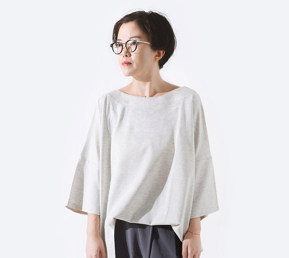 Кофта Fucha Albatron designer t-shirt девушка в кофте