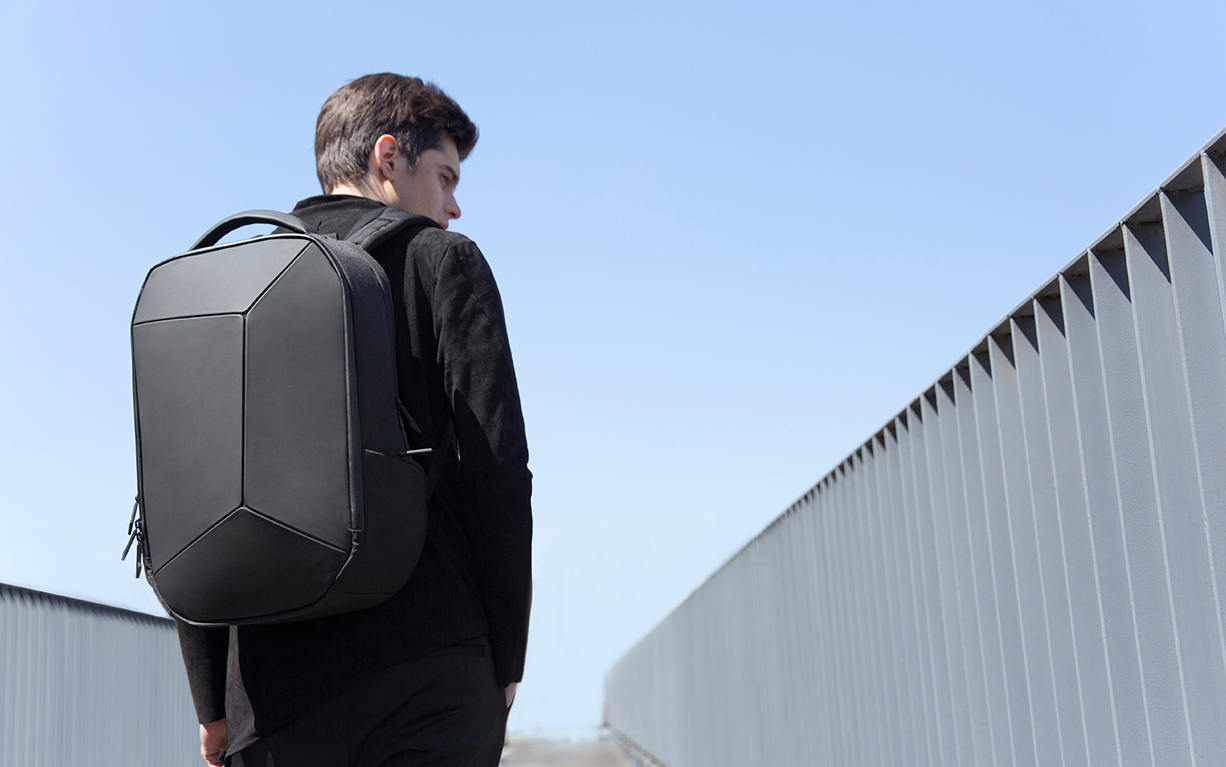MI-Geek-Backpack-black