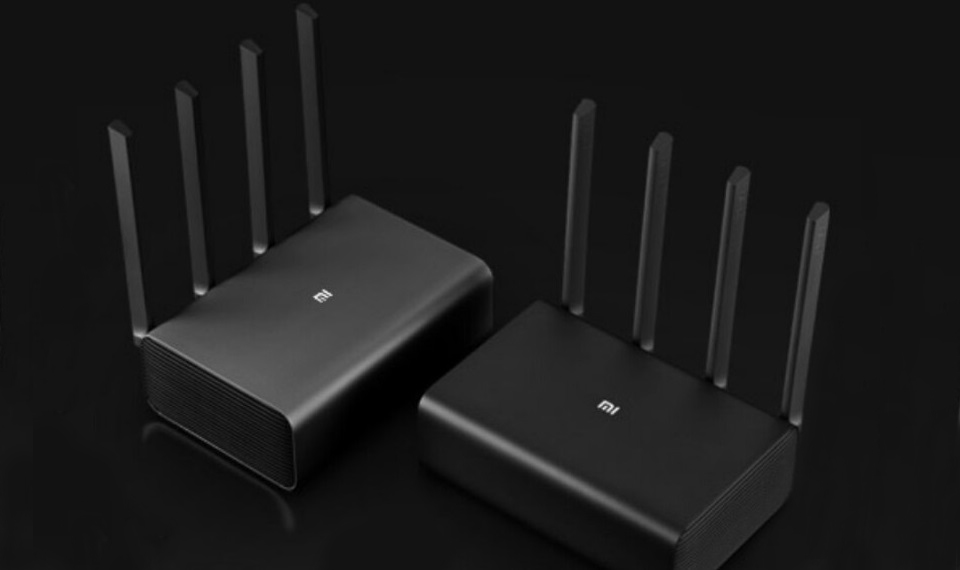 Роутер Mi Wi-Fi Router HD with 2TB роутеры на черном фоне