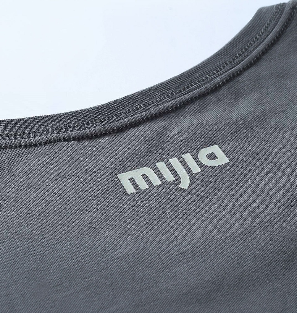 Футболка Mijia Limited Edition Commemorative t-shirt L надпись Mijia на футболке
