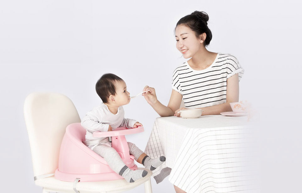 QBORN multipurpose baby chair полипропилен