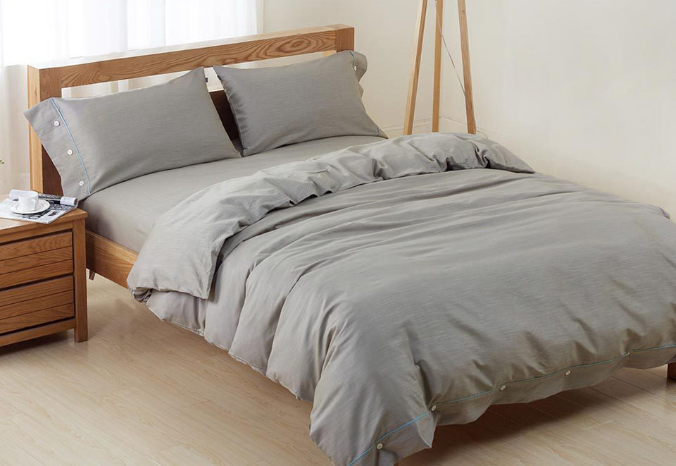 Комплект постільної білизни Tonight Bed Linens на ліжку