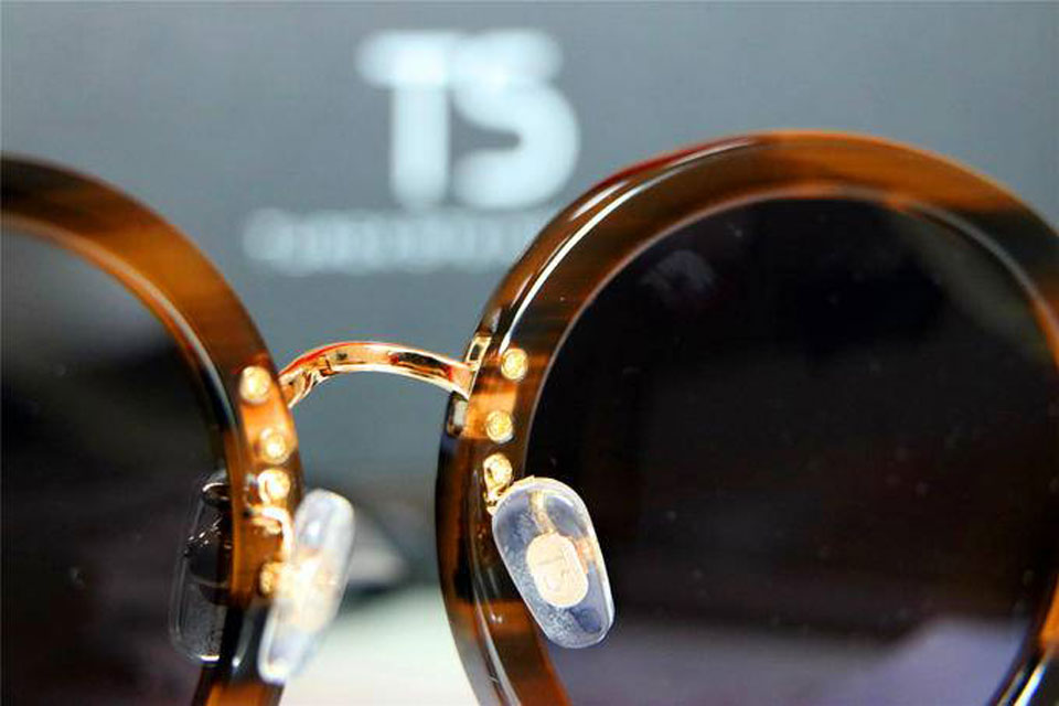 Turok Steinhardt Sunglasses Women черепахова оправа