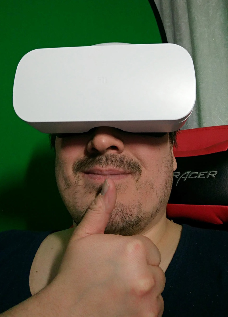 Mi VR Headset White міцно