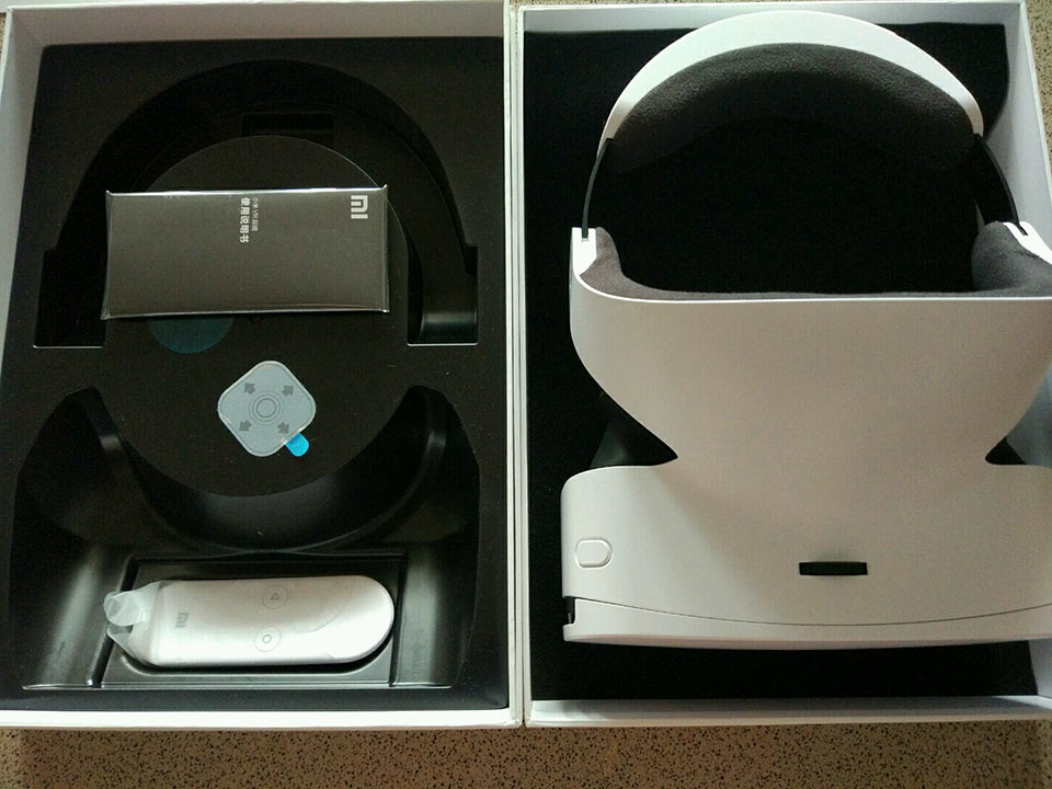 Mi VR Headset White комплектація