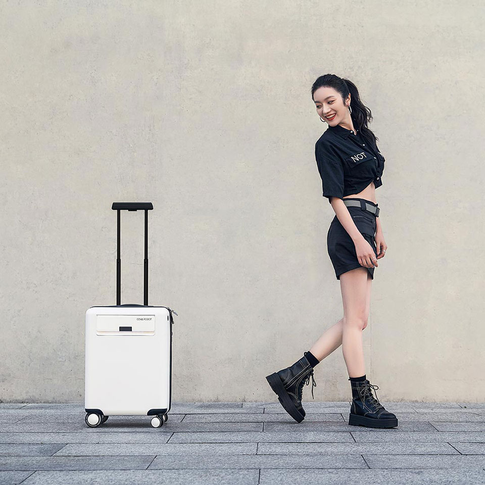 CowaRobot Robotic Suitcase чемодан робот