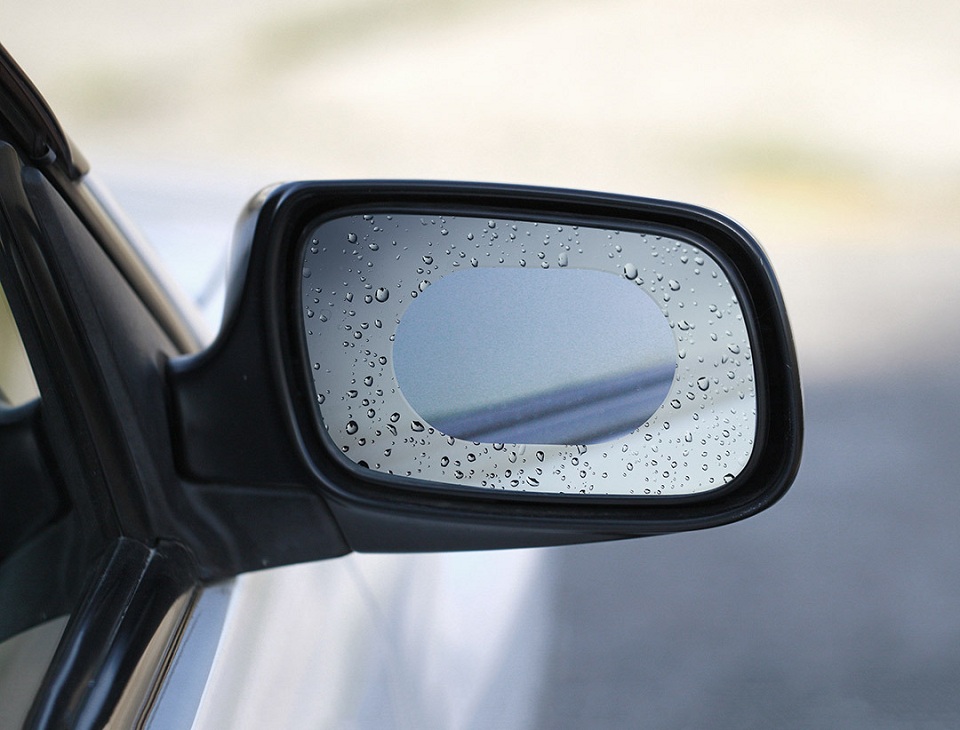 Водоотталкивающая пленка для боковых зеркал автомобиля Guildford GFCFPX888 на зеркале