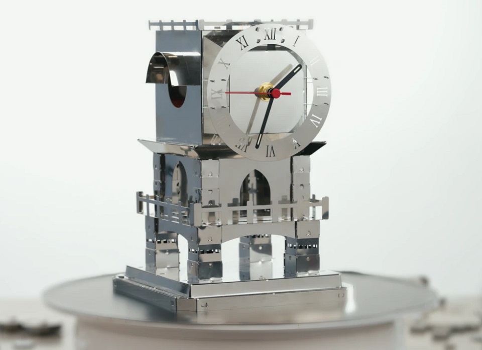 Колекційна модель Metal Time Master of Time MT048 на підставці