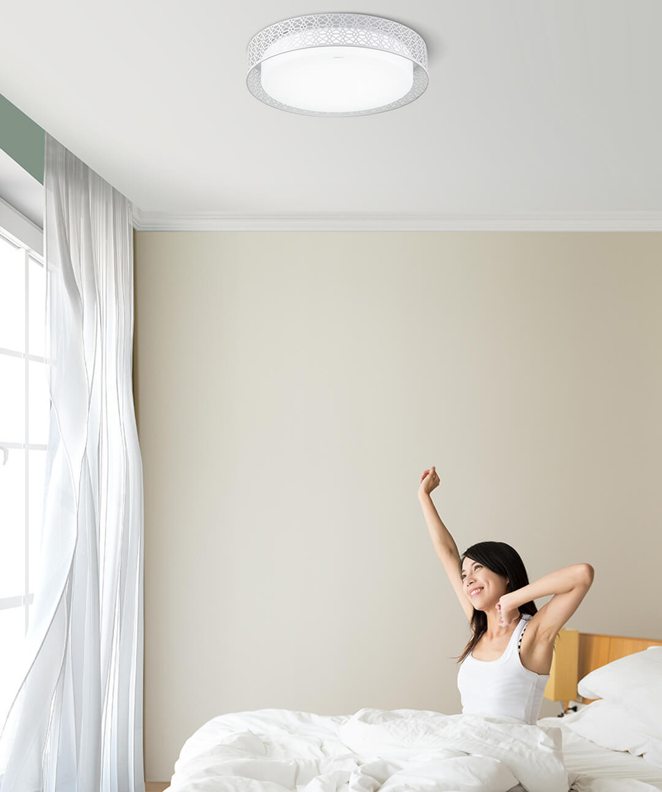 Потолочная лампа OPPLE Led Light Bedroom Lamp девушка проснулась