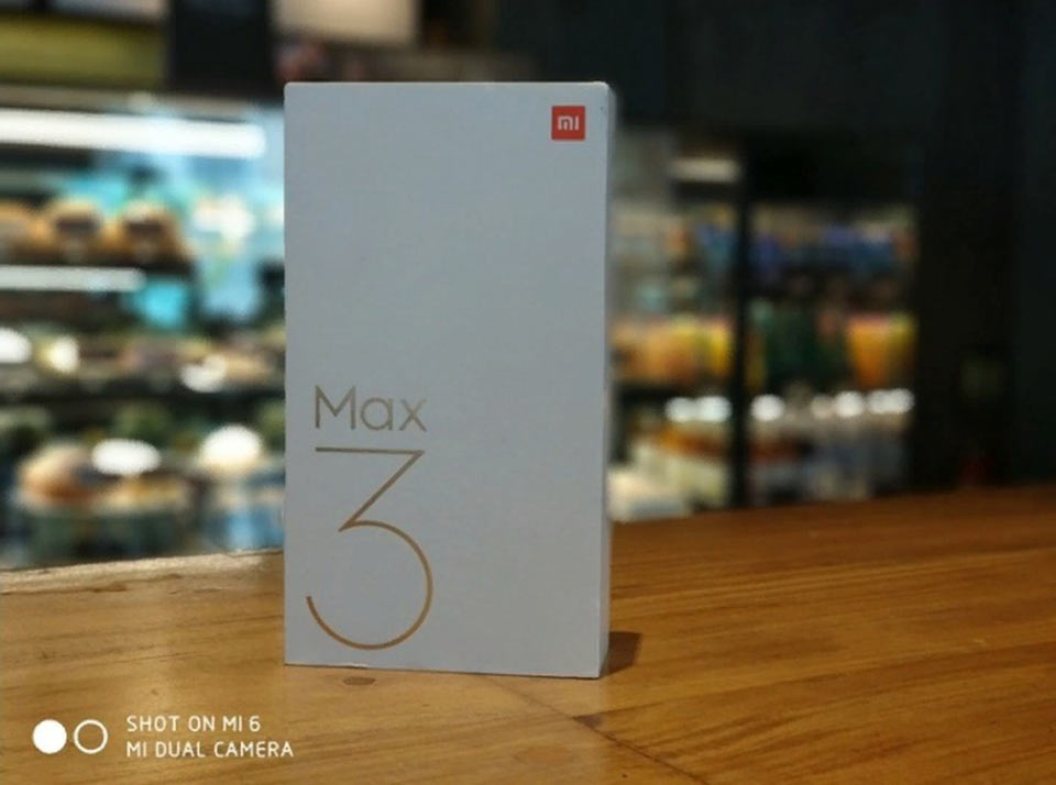 Mi Max 3 коробка