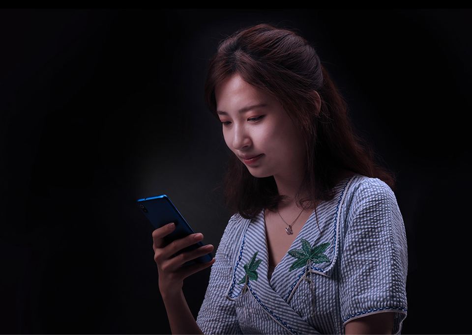 Смартфон Redmi 7A дисплей забота о зрении