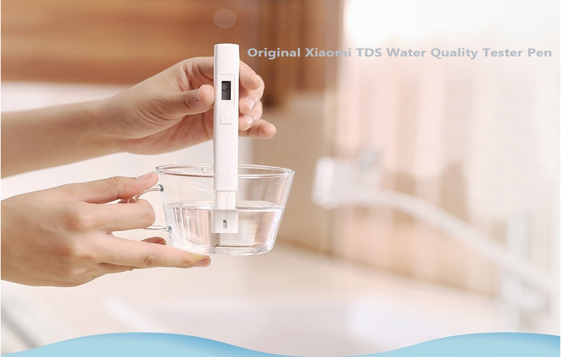 Xiaomi Mi TDS Pen вимірювання у воді
