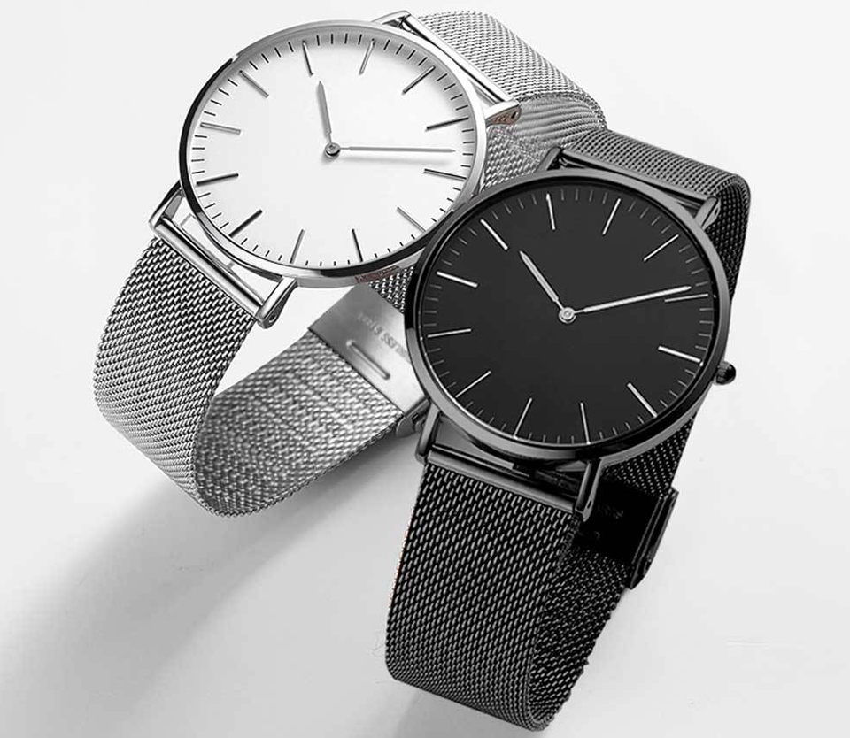 Часы механические TwentySeventeen Lightweight ultra-thin Watch W004Q крупным планом