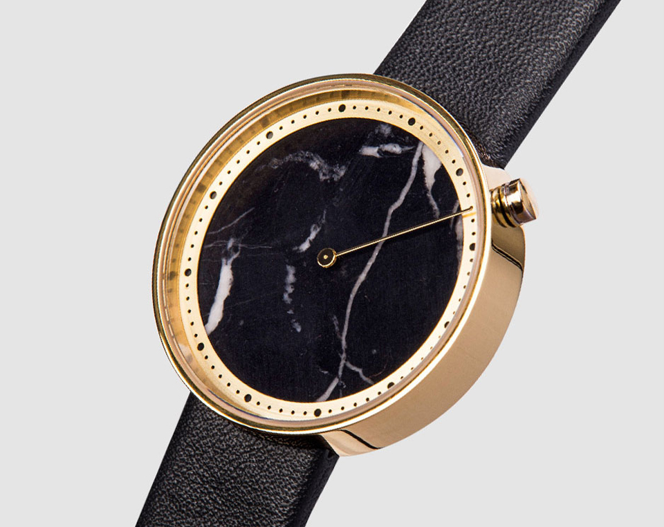 Кварцевые часы ULTRATIME ZERO Quartz watches  стекло