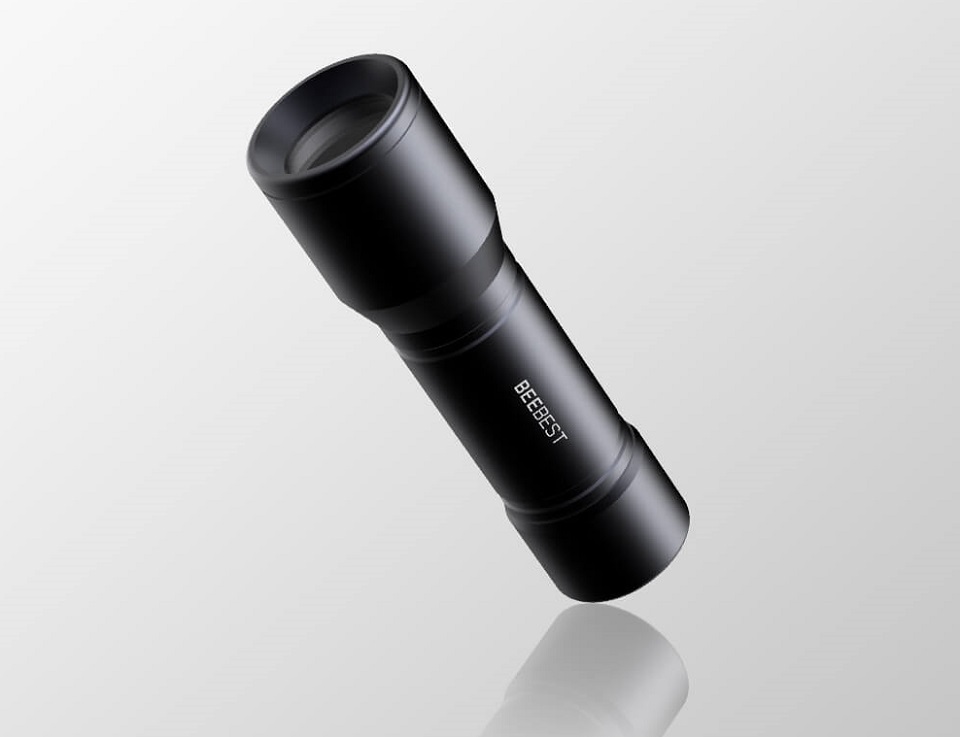 Фонарик Xiaomi BEEBEST Extreme bee portable flashlight F1 Black крупным планом