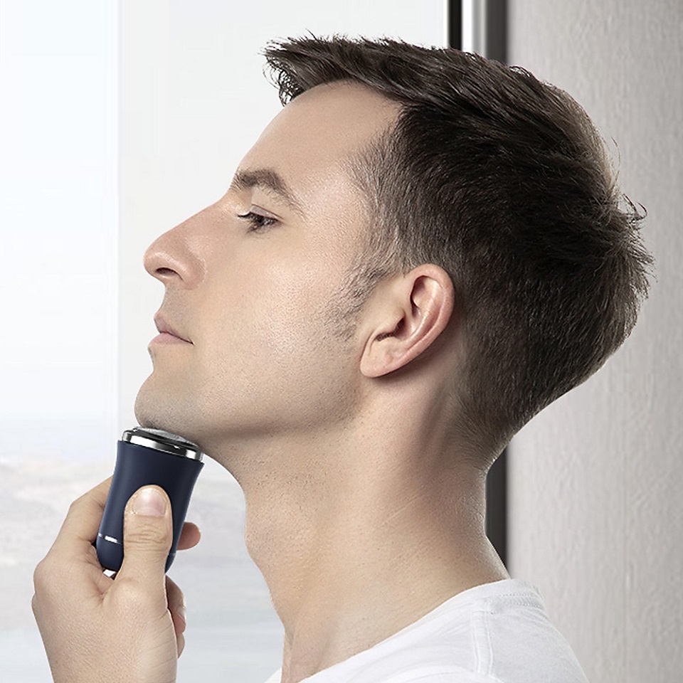 Электробритва Xiaomi Enchen Traveller Mini Shaver процесс бритья