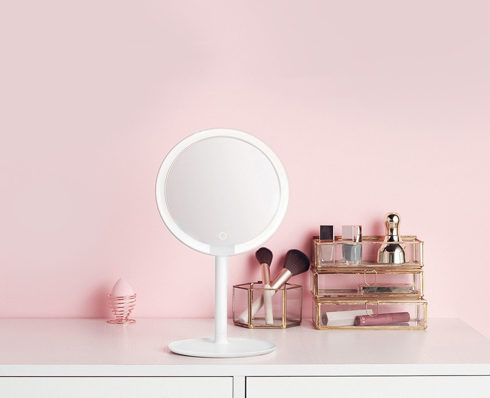 Дзеркало для макіяжу Xiaomi Mi Home (Mijia) LED Makeup Mirror (MJHZJ01-ZJ) лицьова сторона