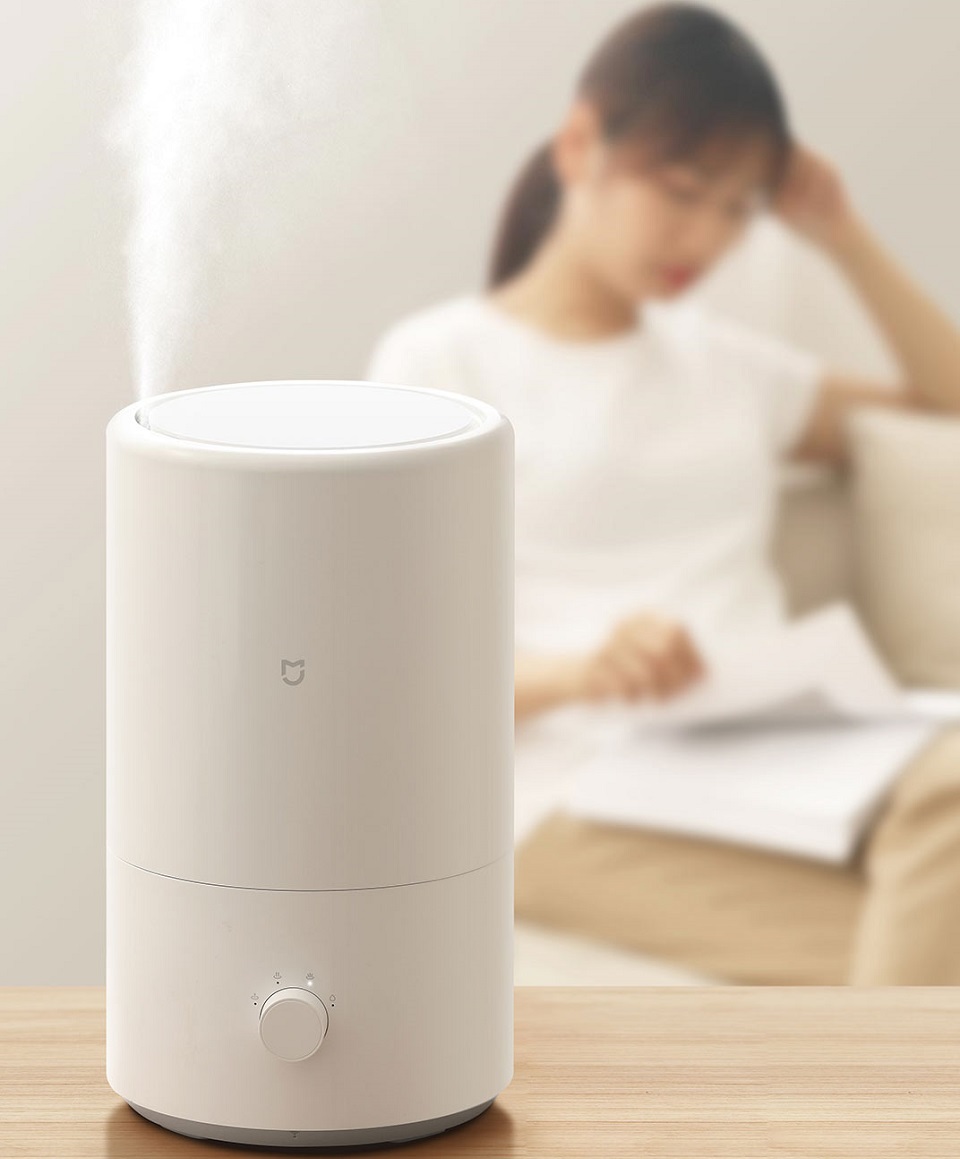 Розумний зволожувач повітря Xiaomi Mi Home (MiJia) Smart Humidifier White (MJJSQ04DY) у робочому режимі
