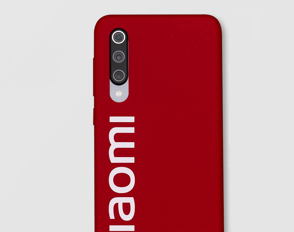 Чехол бампер для Xiaomi Mi9 SE крупным планом