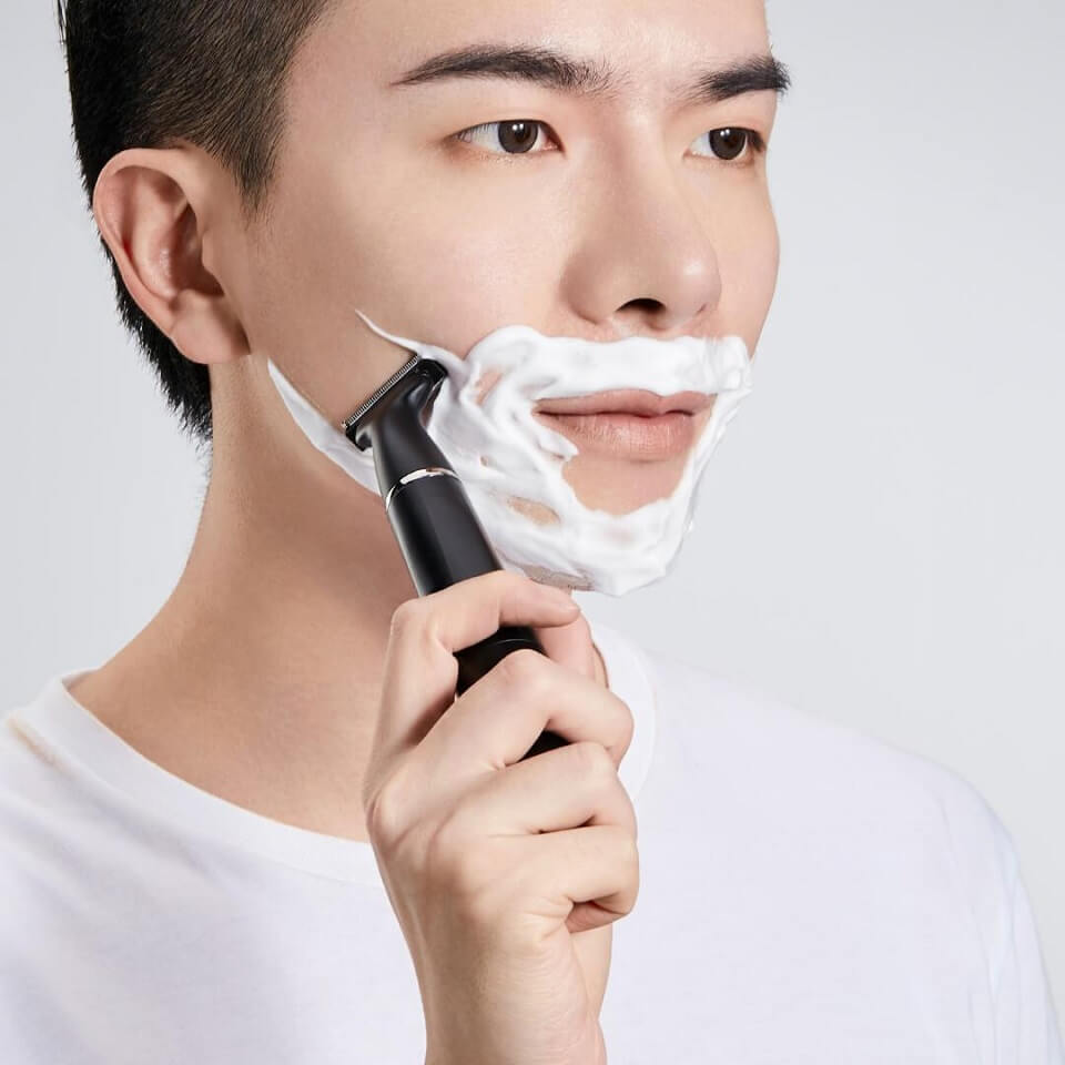 Триммер для носа ShowSee C1-BK процесс бритья