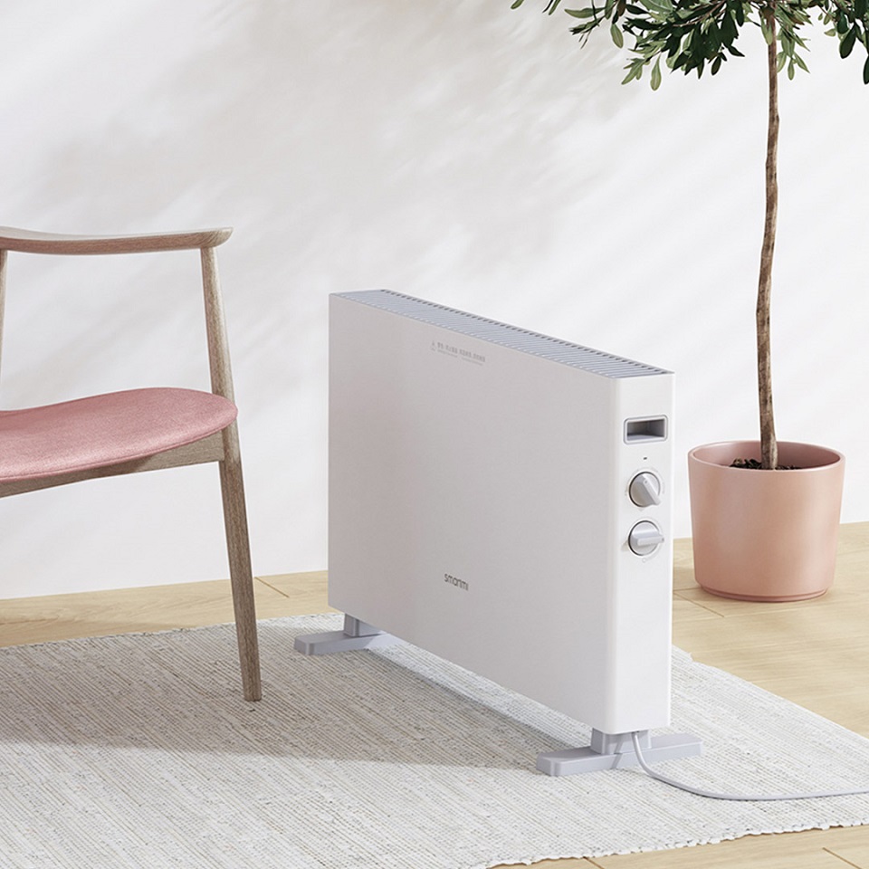 Обогреватель Xiaomi SmartMi Electric Heater 1S White DNQ04ZM в комнате