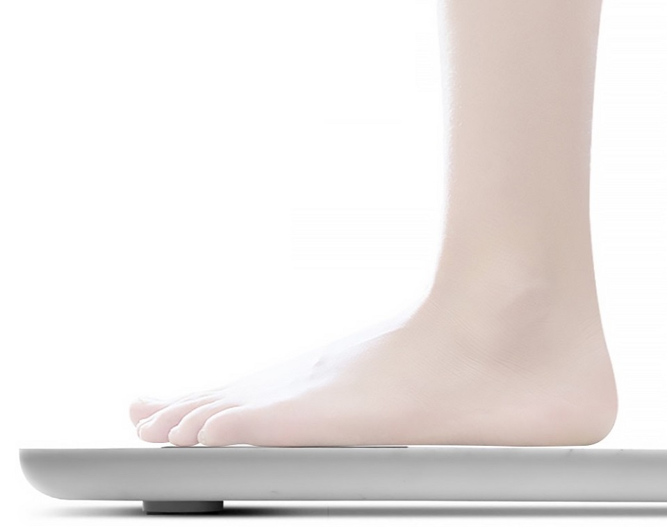 Ваги Xiaomi XQIAO Body Fat Scale L1 процес зважування